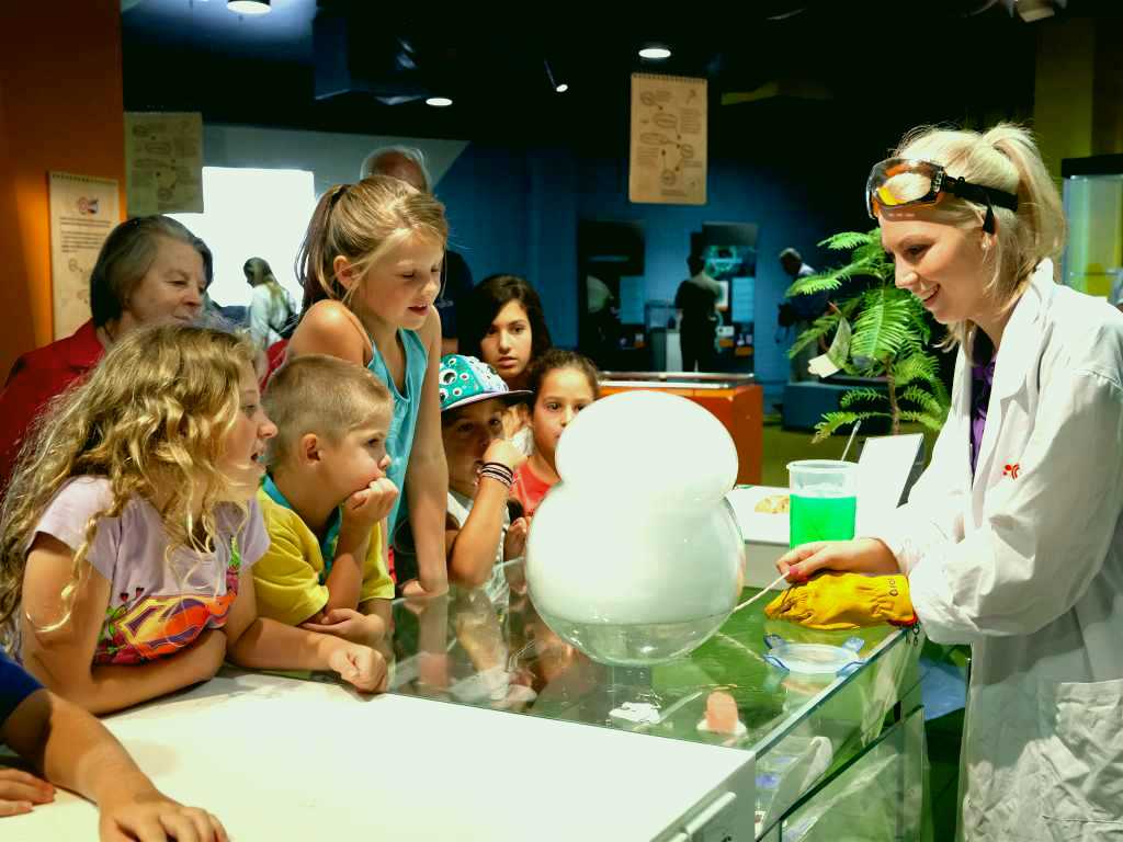 SubjectCoach | Questacon – The National Science and Technology Centre