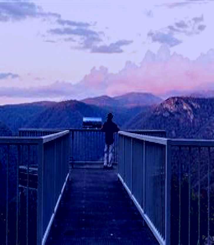 SubjectCoach | Black Perry Lookout