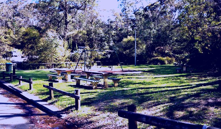SubjectCoach | Gordon Falls lookout and picnic area