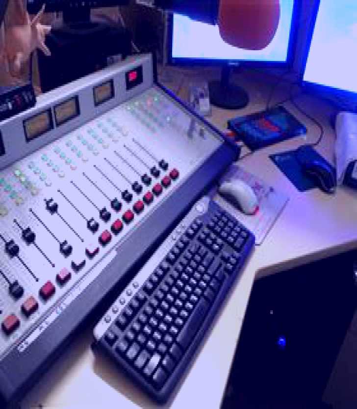 SubjectCoach | Peak Hill FM Community Radio Station