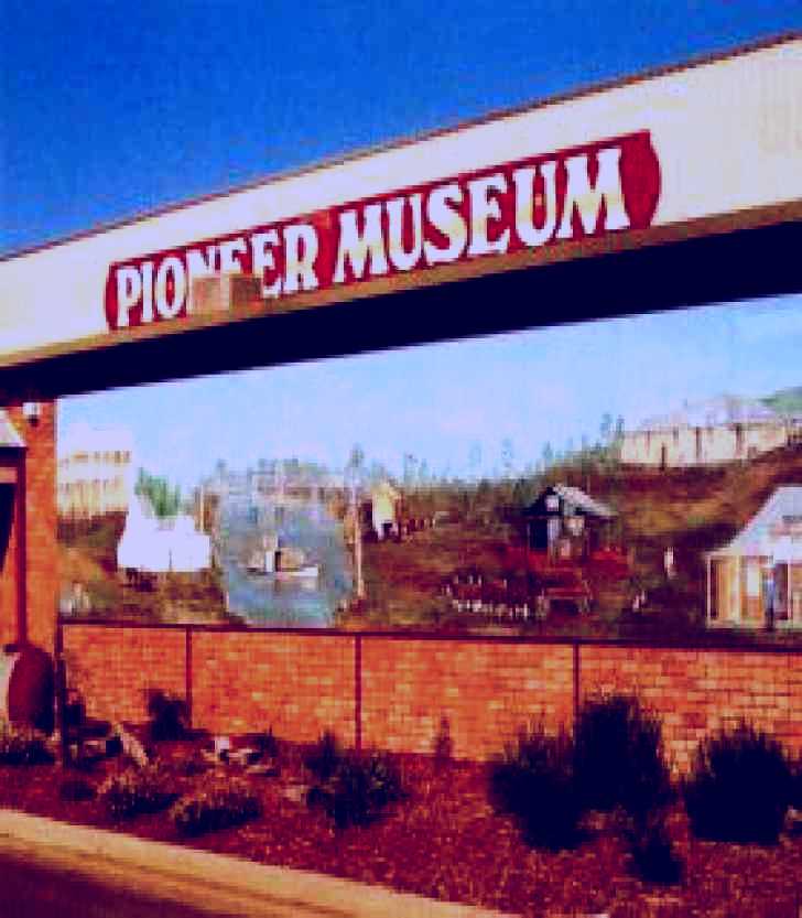 SubjectCoach | Pioneer Museum