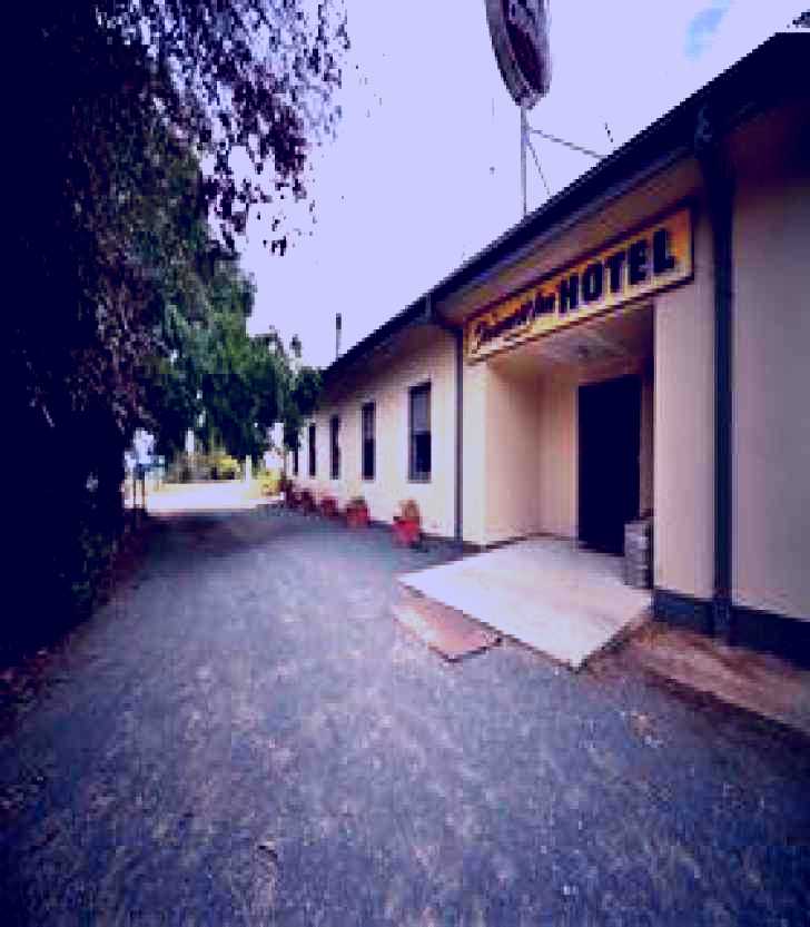 SubjectCoach | The Farmers Inn at Burrumbuttock