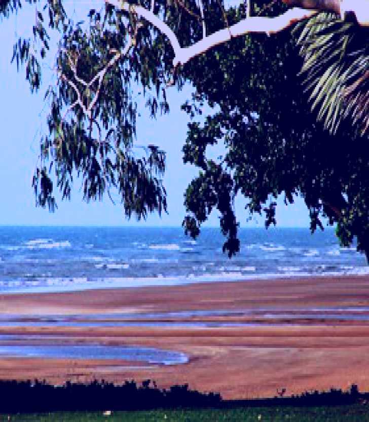 SubjectCoach | Beachfront Hotel