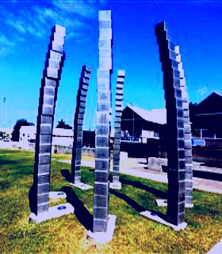 SubjectCoach | Bluewater Trail Public Art