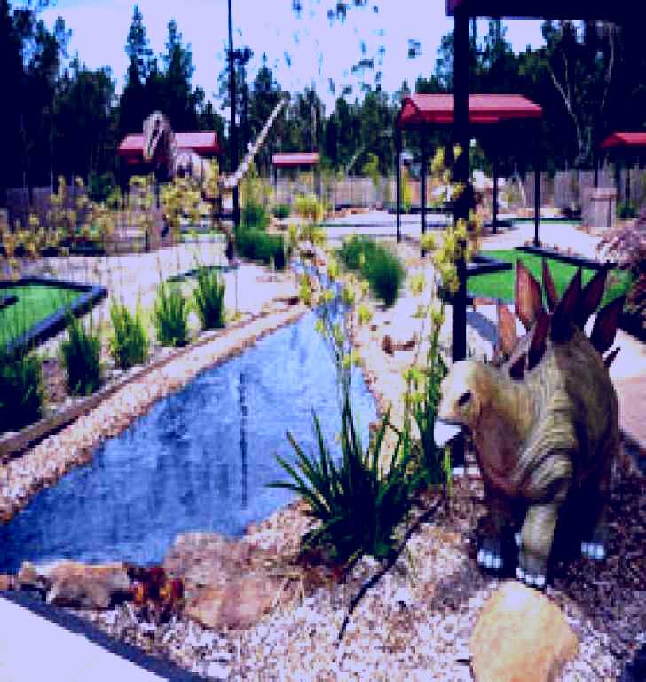 SubjectCoach | Barossa Bowland and Mini Golf