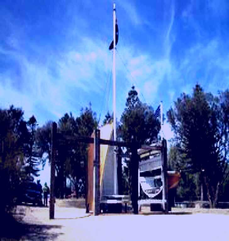 SubjectCoach | Public Art Sculpture - The Cutter Canberra