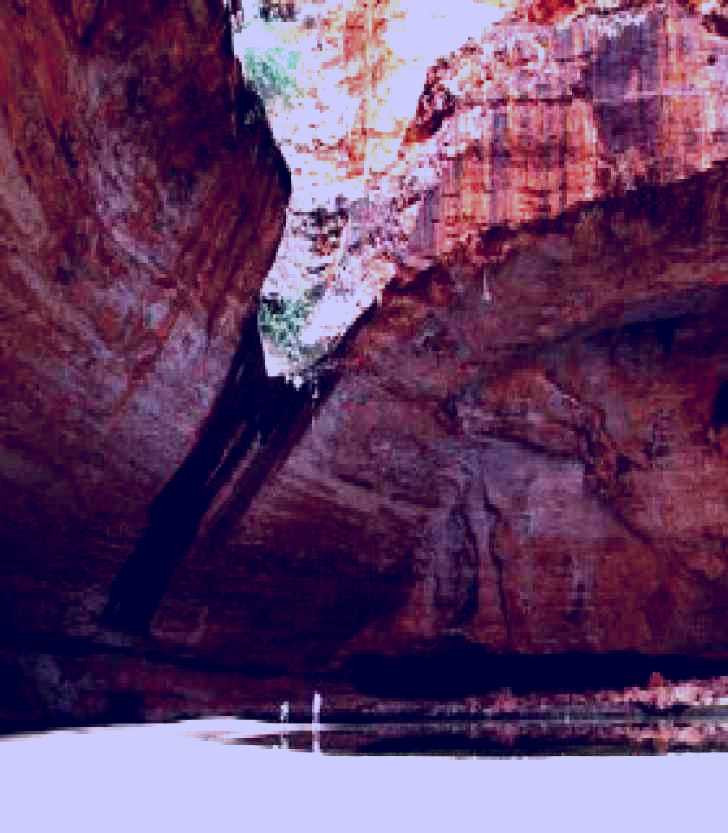 SubjectCoach | Cathedral Gorge, Purnululu National Park