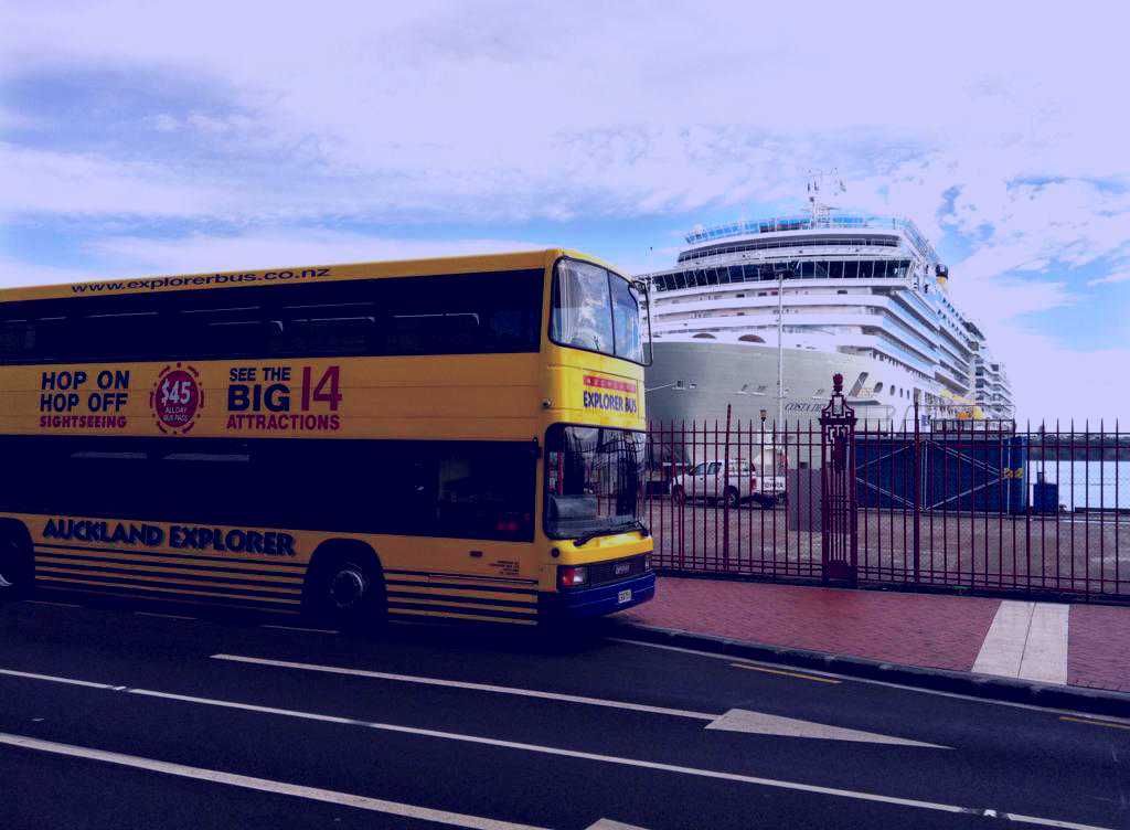 SubjectCoach | Auckland Hop On Hop Off Explorer