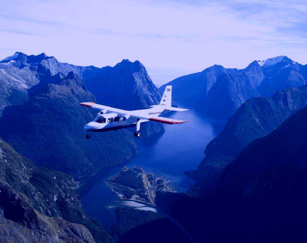 SubjectCoach | Air Fiordland | Te Anau