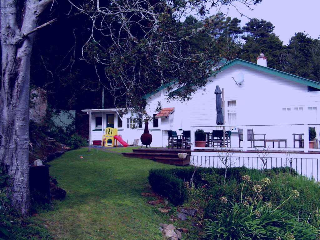 SubjectCoach | Kauri Nest B & B