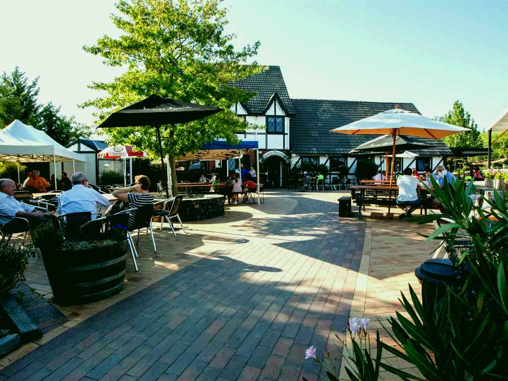 SubjectCoach | George Harcourt Inn