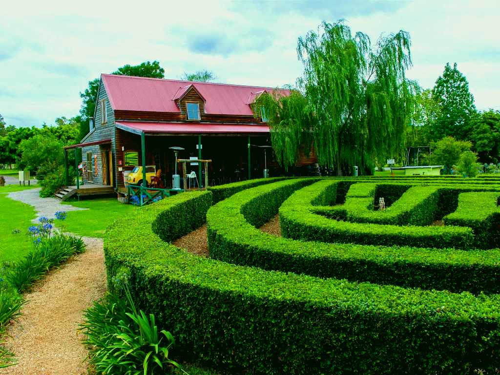 SubjectCoach | Amazement Farm and Fun Park / Cafe and Farmstay Accommodation