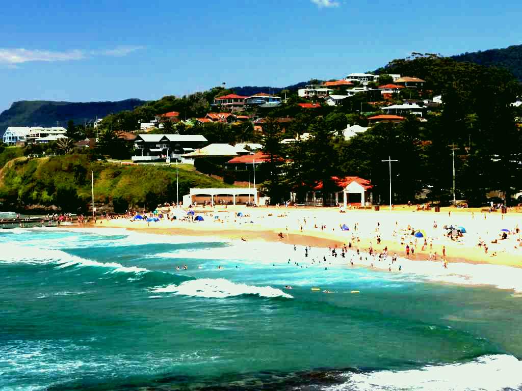 SubjectCoach | Austinmer Beach