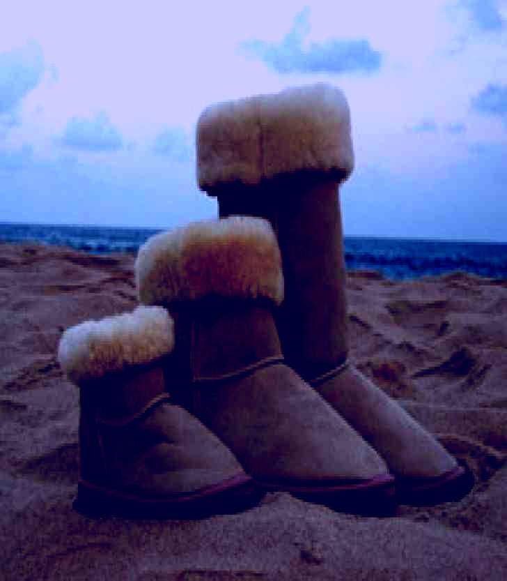 SubjectCoach | Blue Mountains Ugg Boots