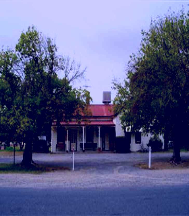 SubjectCoach | Round Hill Hotel