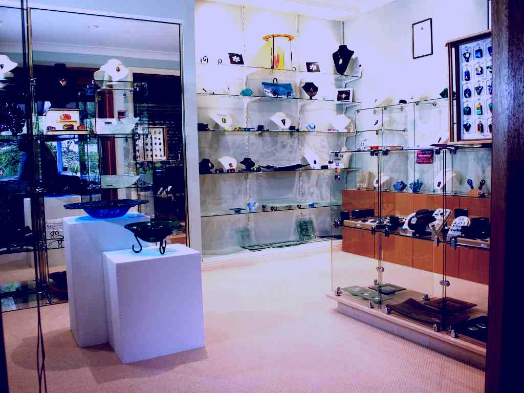 SubjectCoach | The Glass Gallery - BS Glass Art