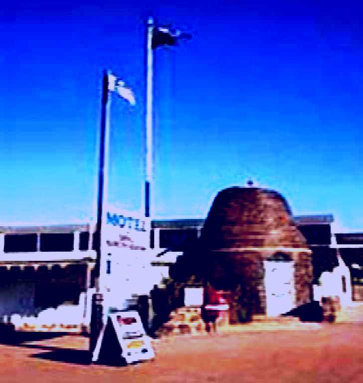 SubjectCoach | Andamooka Dukes Bottlehouse Museum