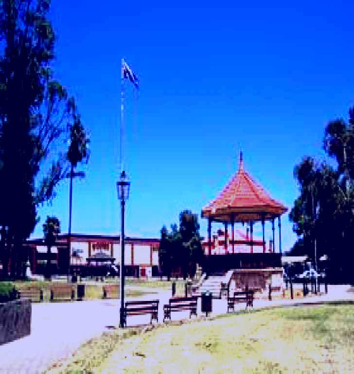 SubjectCoach | Gladstone Square