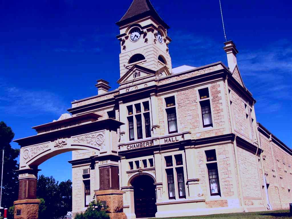 SubjectCoach | Historic Wallaroo Town Drive