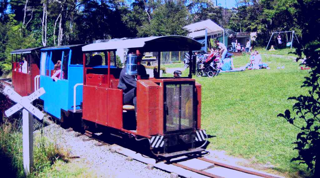 SubjectCoach | Whangaparaoa Railway