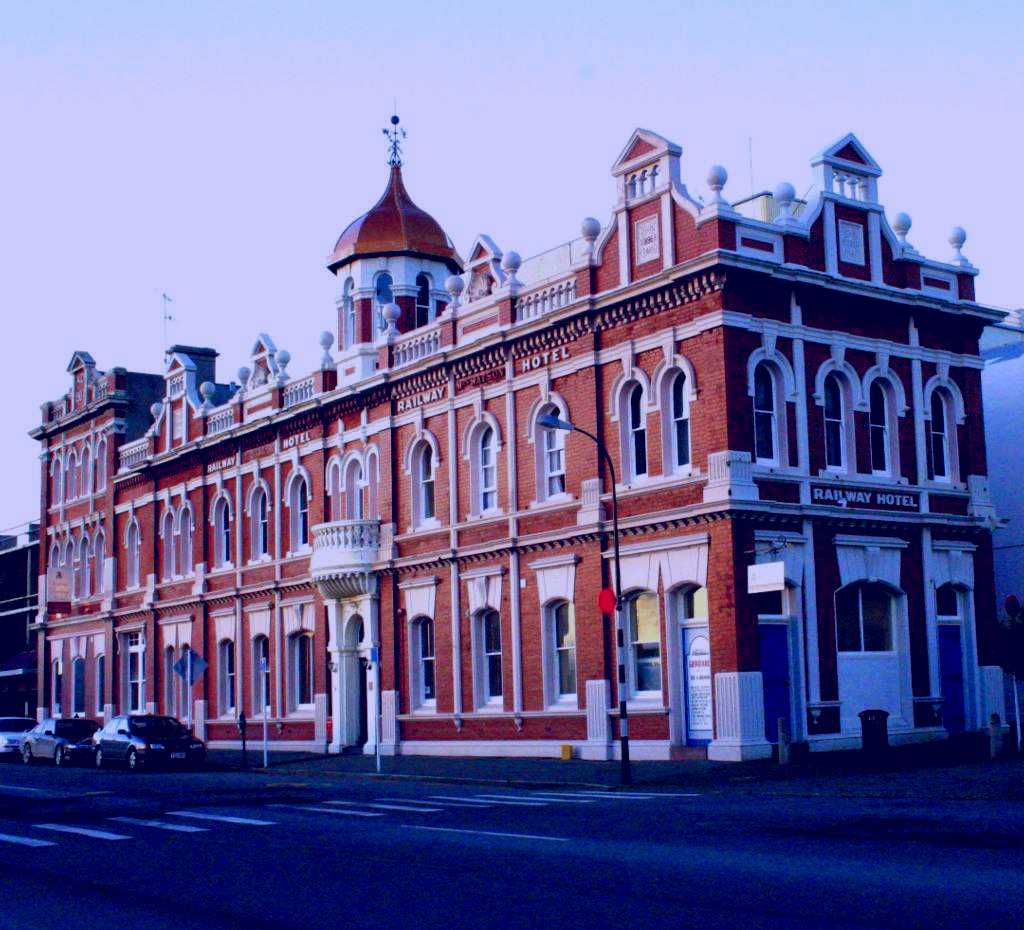 SubjectCoach | Lynette Jack Scenic Sights Discover Invercargill Tour